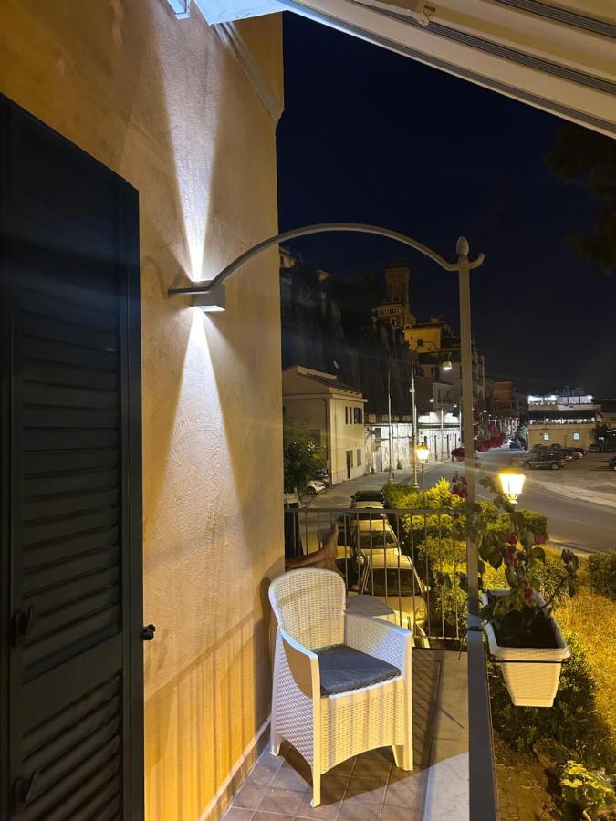 Sissi House Salerno Apartman Kültér fotó